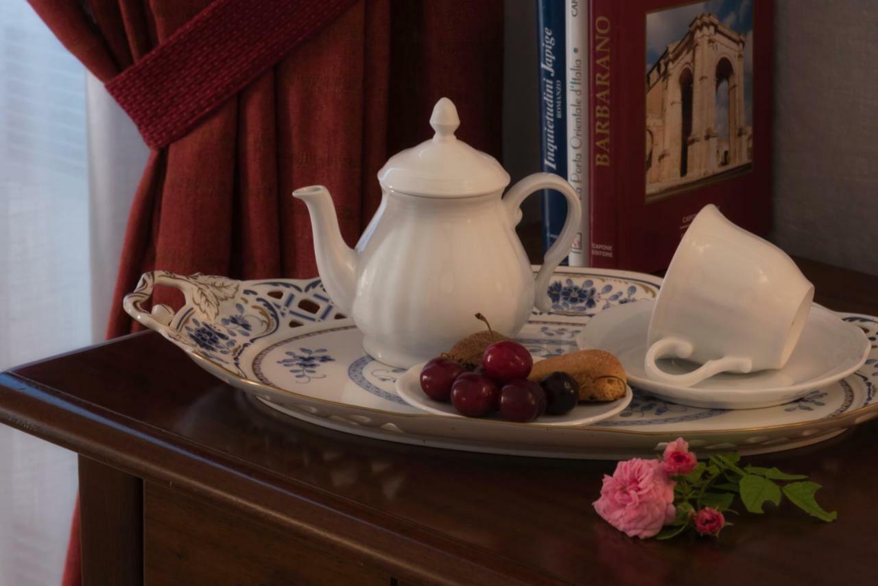 Bed and Breakfast Palazzo Laura Morciano di Leuca Esterno foto
